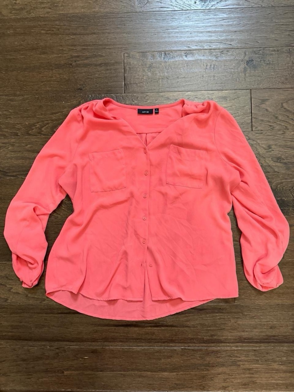 Apt. 9 Women's Coral Pink Button-Down Long Sleeve Blouse Size XL